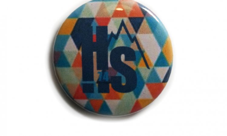 Pin's / Badges / Aimants / l'accessoire au couleurs de la région Haute-Savoie
